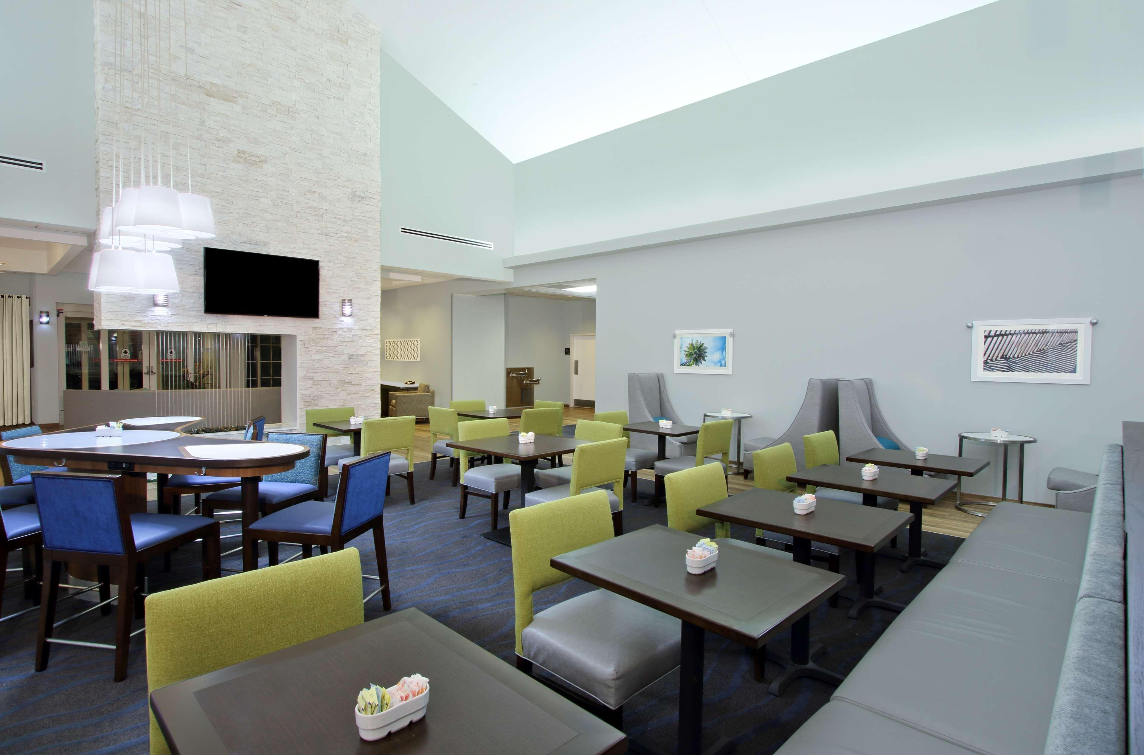 Homewood Suites By Hilton Miami - Airport West Miami Springs Eksteriør bilde