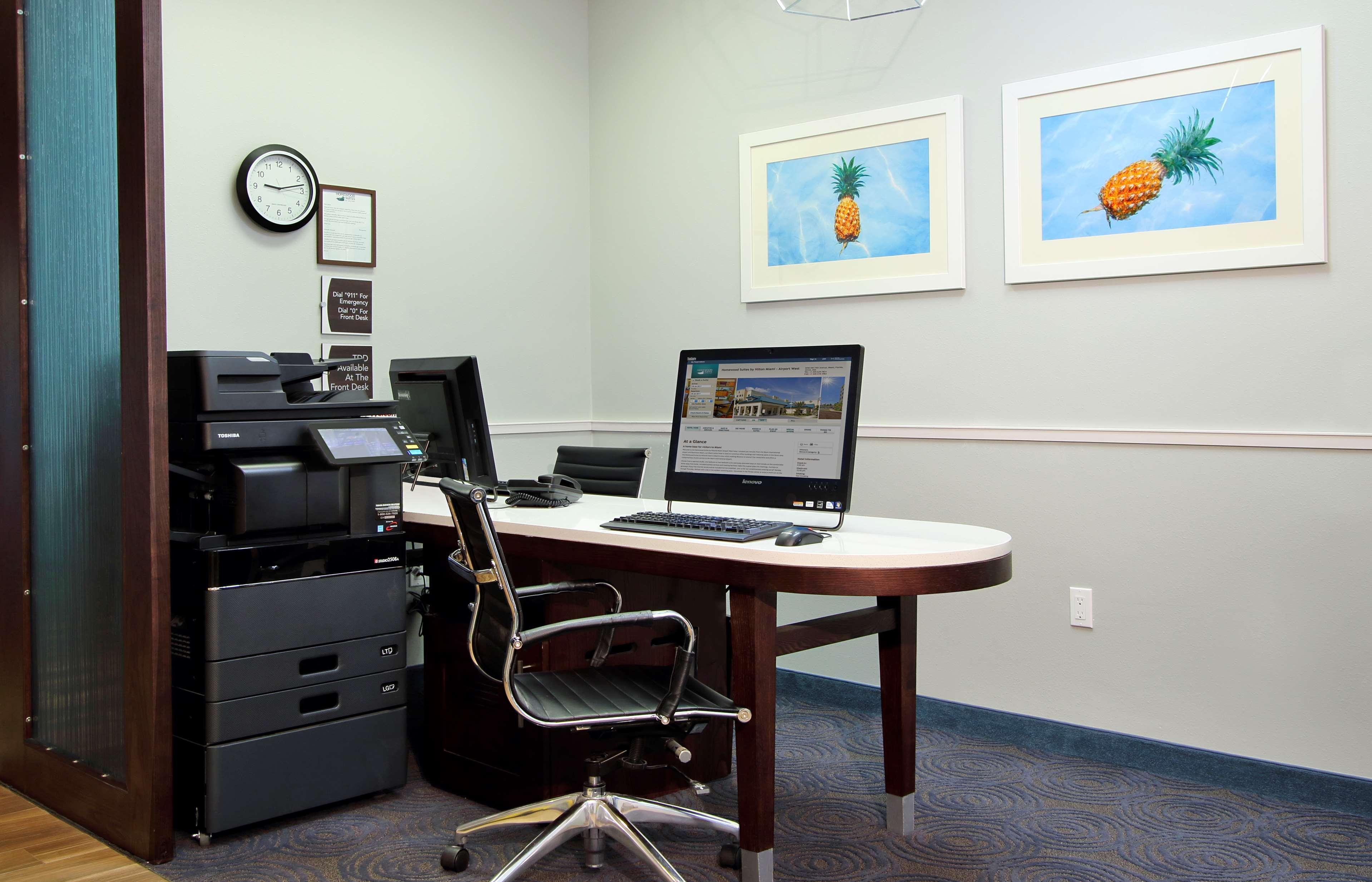 Homewood Suites By Hilton Miami - Airport West Miami Springs Eksteriør bilde